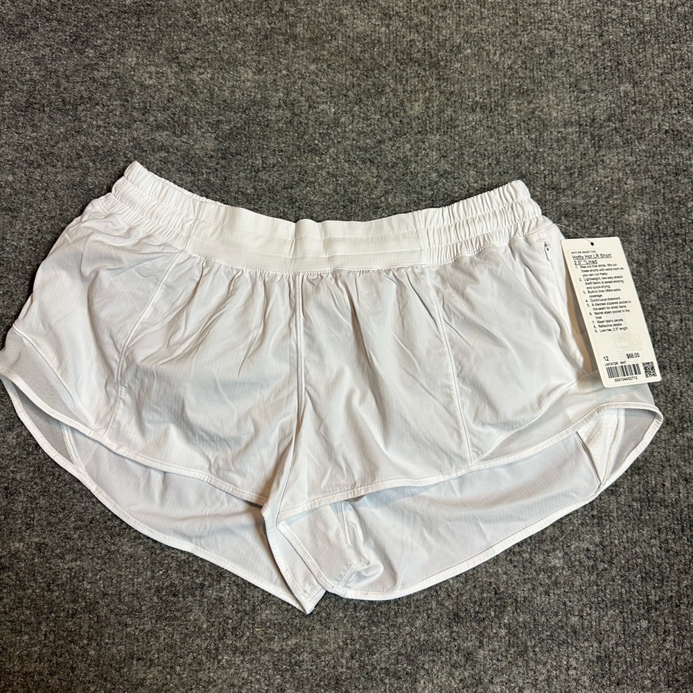 Lululemon Hotty Hot Shorts